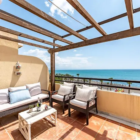 Malagasuite Seaside Penthouse Торремолинос