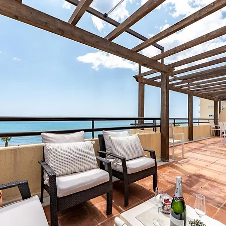 Malagasuite Seaside Penthouse *